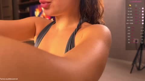 Snapshot of quintessencel chatting on 11-29-25, 03:26 Next stream December 1 FANSLY Loxrye online show from 11-29-25, 03:26