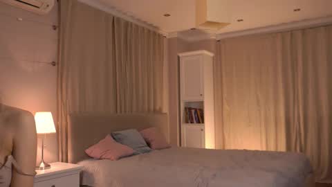 kiri online show from 12-05-25, 04:14