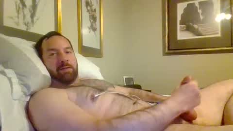 qwertyuiop1357900 online show from 01-11-26, 12:04