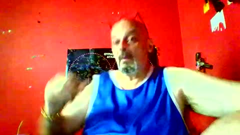 qwertyuiop22348015 online show from 05-17-26, 08:45