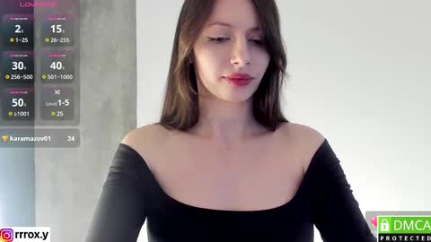 Snapshot of r00xvel chatting on 03-12-25, 05:35 r00xvel online show from 03-12-25, 05:35