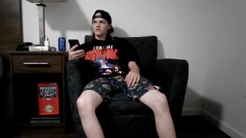 r_monkey583 online show from 09-11-25, 04:01