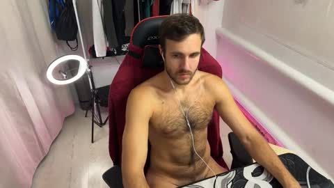 Snapshot of raamos chatting on 10-13-25, 11:10 Nikita online show from 10-13-25, 11:10