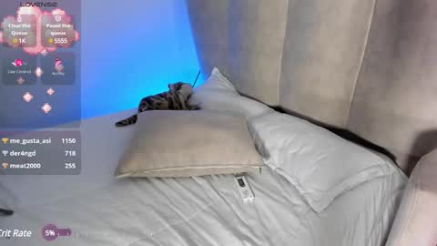 natalia  -  online show from 03-10-25, 06:38