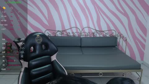 Snapshot of rachel_deal chatting on 12-27-24, 08:07 Rachel online show from 12-27-24, 08:07