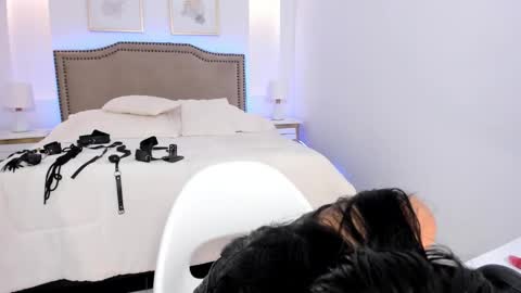 RACHEL ES online show from 02-04-26, 07:58