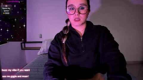 Rachel Foss online show from 02-11-25, 09:03