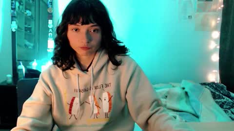 rachel_garden2 online show from 11-16-25, 08:42