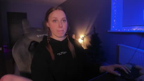 Diana online show from 12-17-24, 12:23