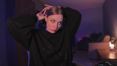 Diana online show from 12-21-24, 09:25