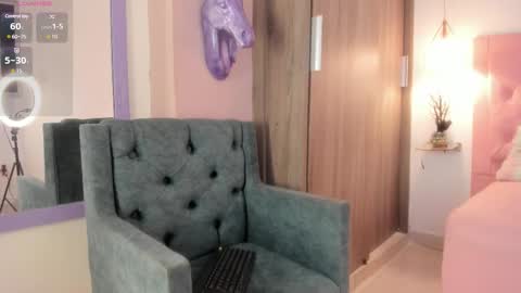 rachel_rivera99 online show from 02-19-25, 02:34