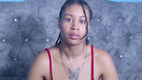 RachelAnn online show from 11-18-25, 01:04