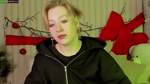 RachelCart online show from 12-20-25, 03:13