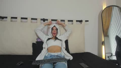 Rachell online show from 02-12-25, 06:51