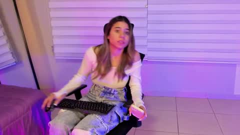 Rachell online show from 10-01-25, 04:29