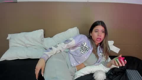 Rachell online show from 04-09-26, 06:19