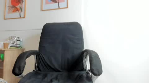 rachellesc online show from 04-14-26, 12:33