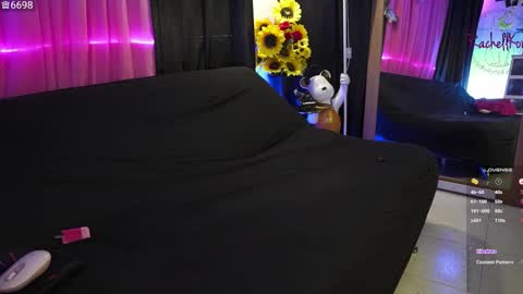 rachellk online show from 10-12-25, 10:47