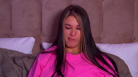 RachellSimpson online show from 02-04-25, 02:07