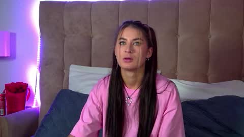 RachellSimpson online show from 10-10-25, 06:40