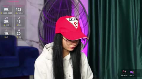 Ann online show from 10-19-25, 04:13