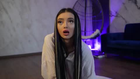 Ann online show from 03-12-26, 05:24