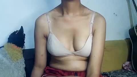 RachelShiny online show from 09-19-25, 06:52