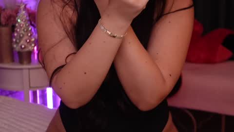 RachelSwaan online show from 12-15-24, 03:24