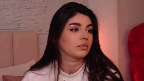 RachelSwaan online show from 01-17-25, 09:39