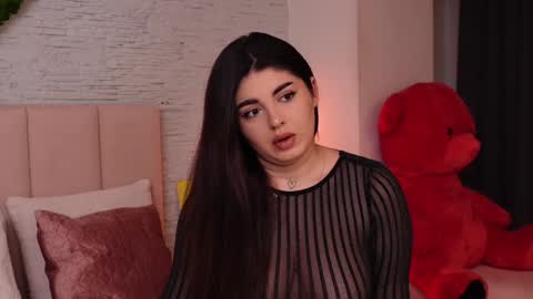 RachelSwaan online show from 01-21-25, 07:04