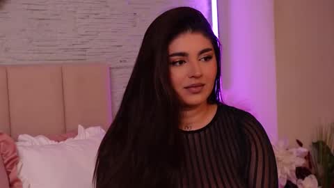 RachelSwaan online show from 10-10-25, 05:17