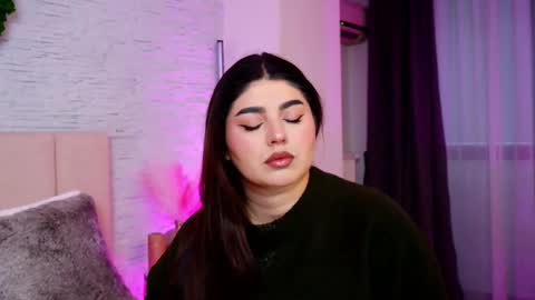 RachelSwaan online show from 02-17-26, 05:26