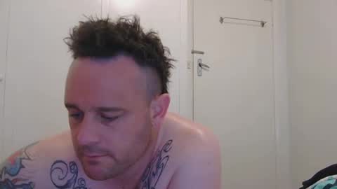 Racer..... Who wants to get Naked sex cock ass pussy online show from 02-25-25, 11:00