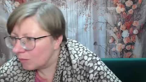 RadaChudna online show from 04-28-26, 05:12