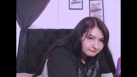 radiantgoddes online show from 10-27-25, 03:49