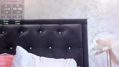 raelledarkstar online show from 02-25-26, 09:02