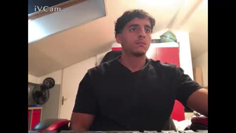 Snapshot of raes69 chatting on 10-07-25, 10:01 raes online show from 10-07-25, 10:01