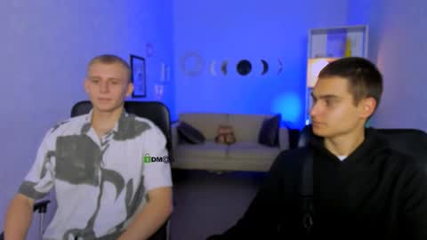 Snapshot of rafael_bien chatting on 11-15-25, 01:18 rafael online show from 11-15-25, 01:18