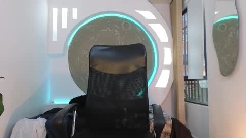 R A F A E L online show from 10-22-25, 08:52