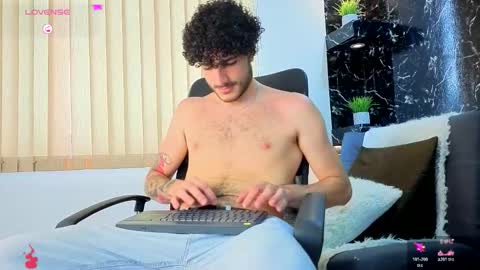 R A F A E L online show from 12-04-25, 08:50