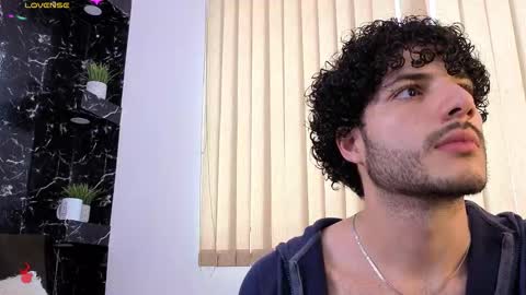 R A F A E L online show from 03-05-26, 09:11