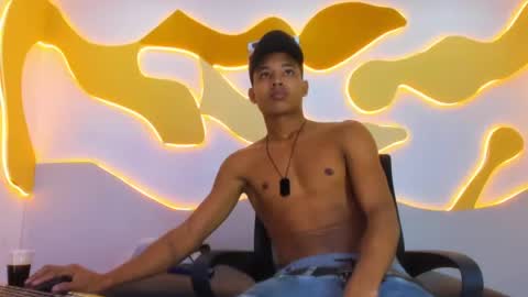 Rafael online show from 07-18-26, 02:49