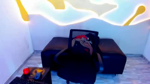 Rafael online show from 07-25-26, 02:42