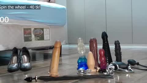 Snapshot of rafaslave chatting on 02-13-25, 04:11 Rafa Slave online show from 02-13-25, 04:11