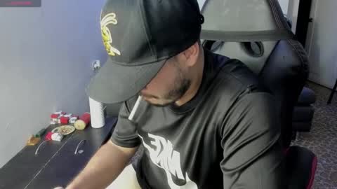 Snapshot of ragnar_lothbrok77 chatting on 11-05-25, 11:27 ragnar_lothbrok77 online show from 11-05-25, 11:27