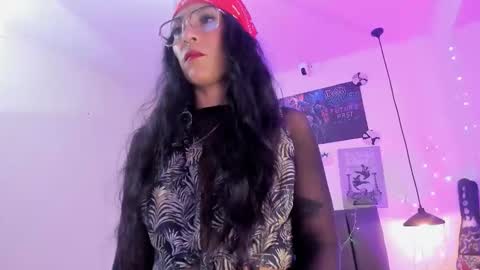 Raia online show from 04-12-26, 03:22