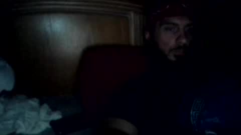 Snapshot of raidersman757 chatting on 11-01-25, 07:54 hitman online show from 11-01-25, 07:54