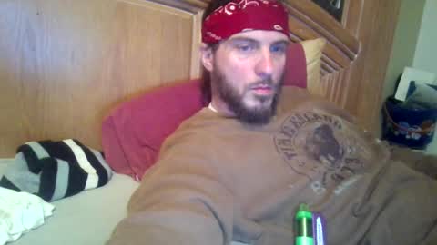 Snapshot of raidersman757 chatting on 11-07-25, 06:35 hitman online show from 11-07-25, 06:35