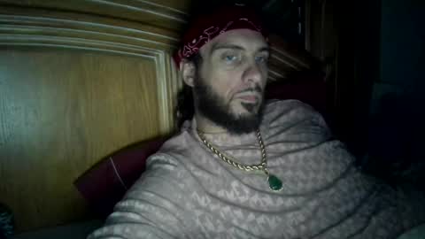 Snapshot of raidersman757 chatting on 11-28-25, 07:16 hitman online show from 11-28-25, 07:16