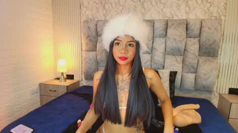 Snapshot of railey_rosse_ chatting on 09-25-25, 09:07 Welcome to my room online show from 09-25-25, 09:07